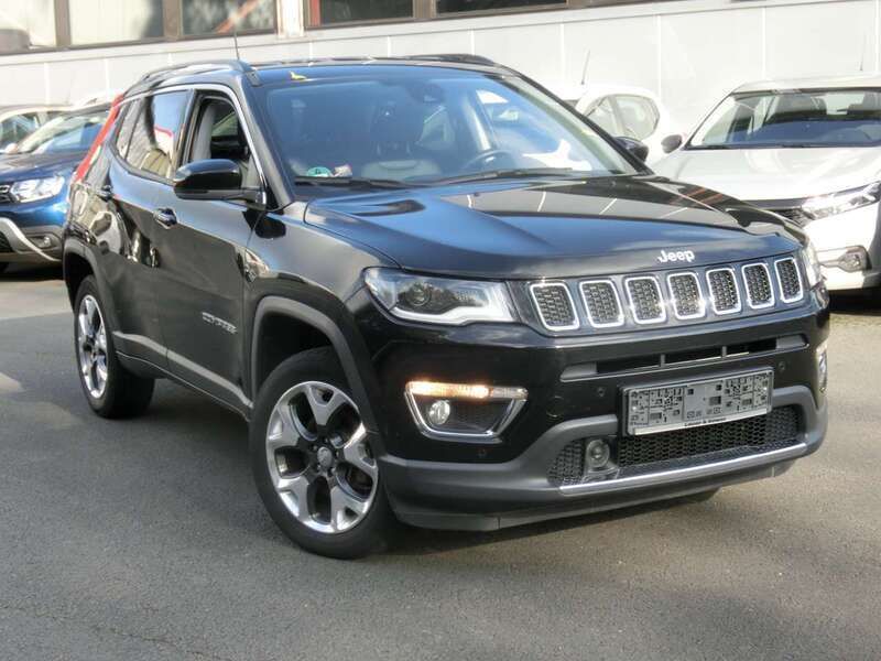 Schwarz Gebraucht 2018 Jeep Compass Limited SUV | 17.990 € (Fairer Preis) - Bild 1/4