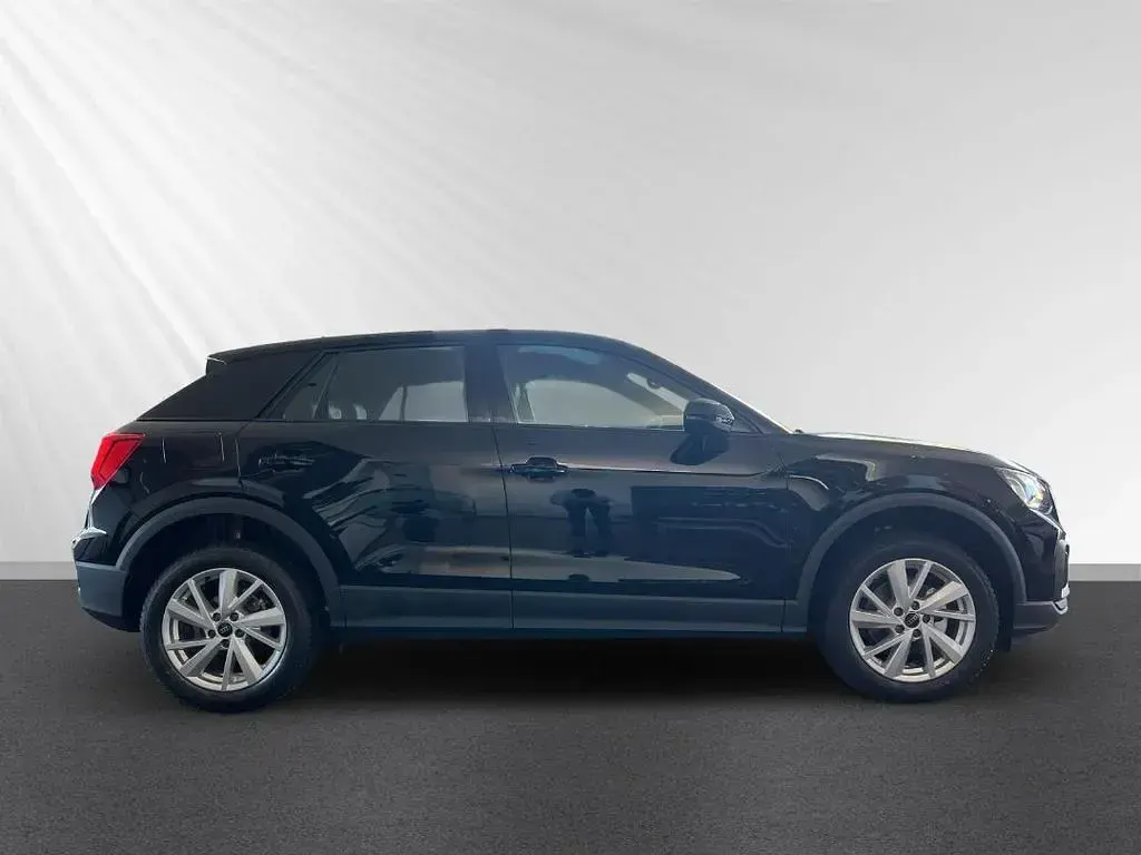 Neu Audi Q2 Sport 150 PS (110 kW) 2026 Schwarz SUV