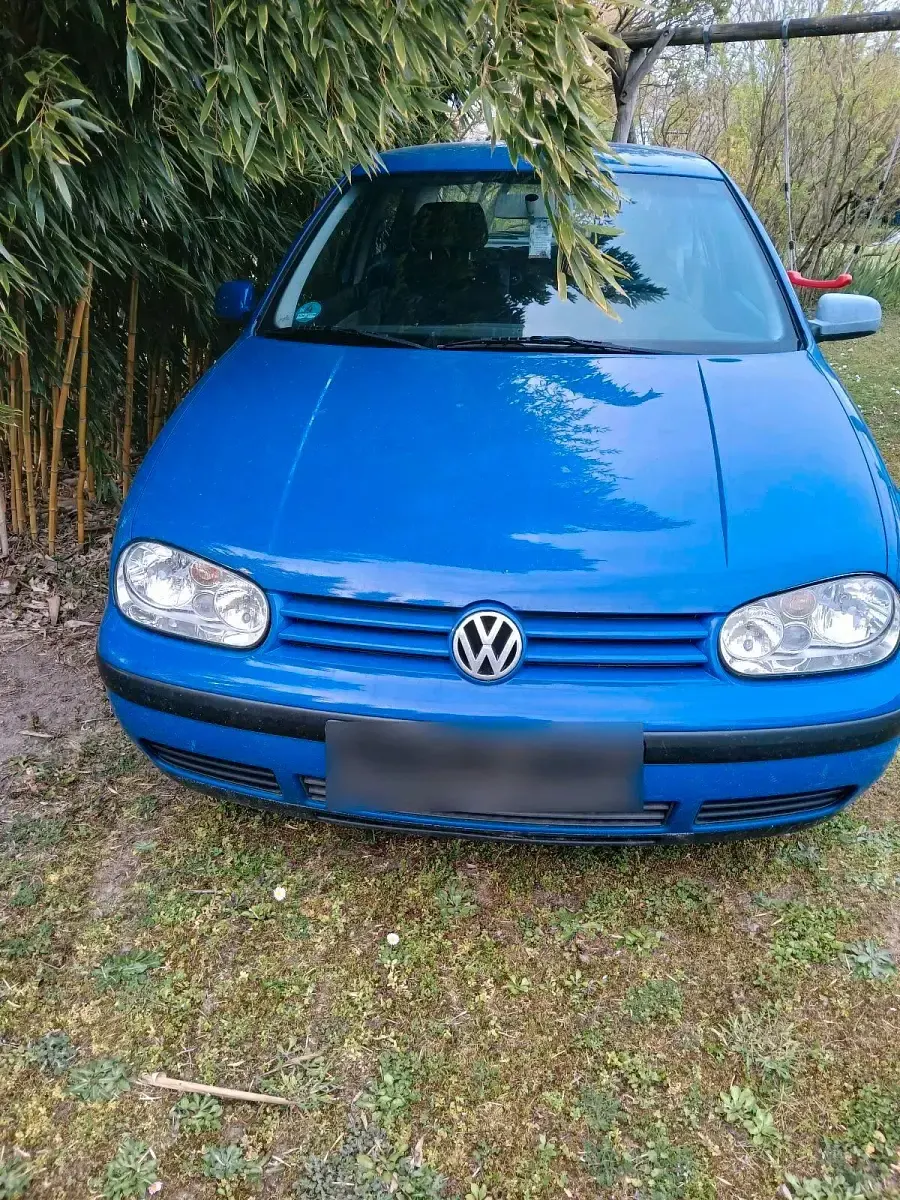 Gebraucht VW Golf IV 90 PS (66 kW) 2001 Blau Limousine