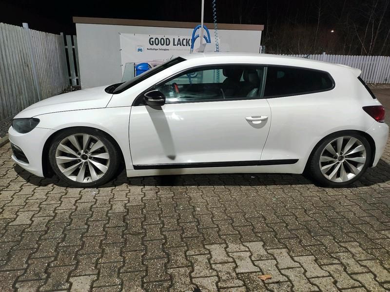Gebraucht VW Scirocco 160 PS (117 kW) 2008 Weiß Coupé