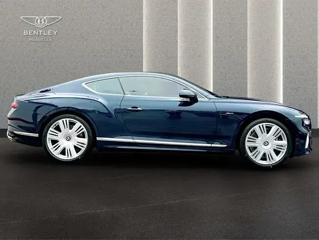 Neu Bentley Continental 680 PS (500 kW) 2026 Blau Coupé