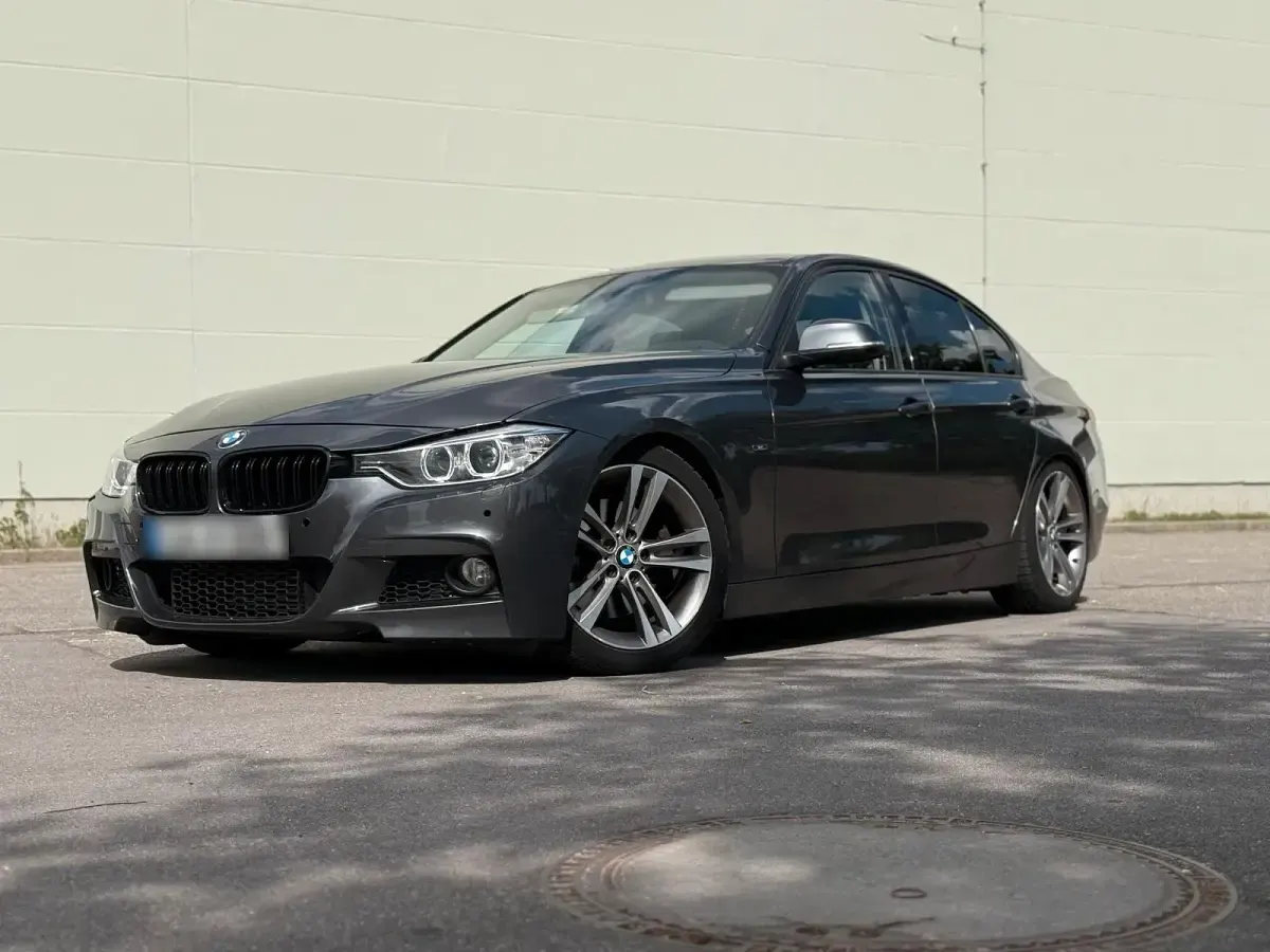 Gebraucht BMW 328 M Sport 245 PS (180 kW) 2012 Grau Limousine