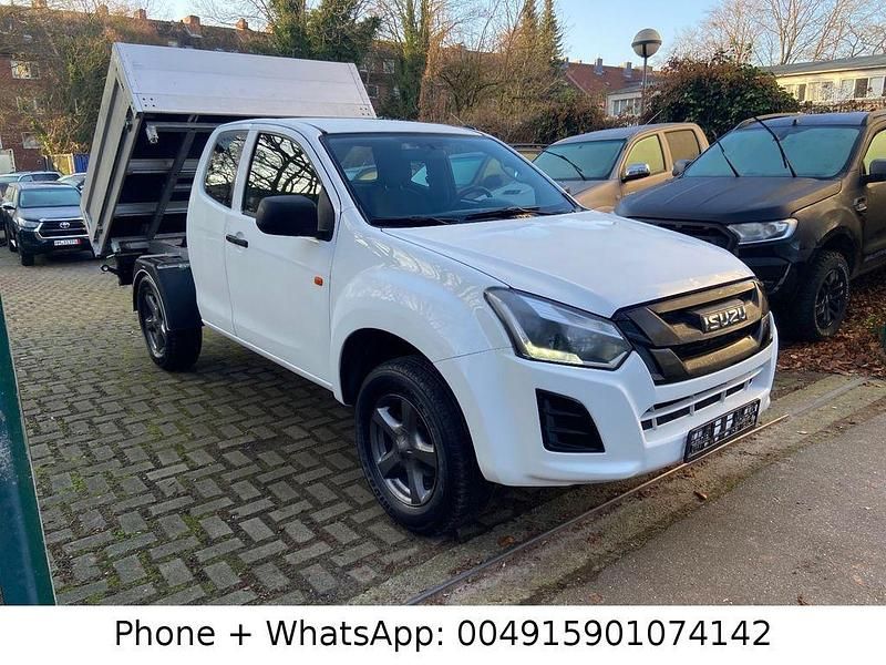 Gebraucht Isuzu D-Max 163 PS (119 kW) 2014 Silber metallic Abholung
