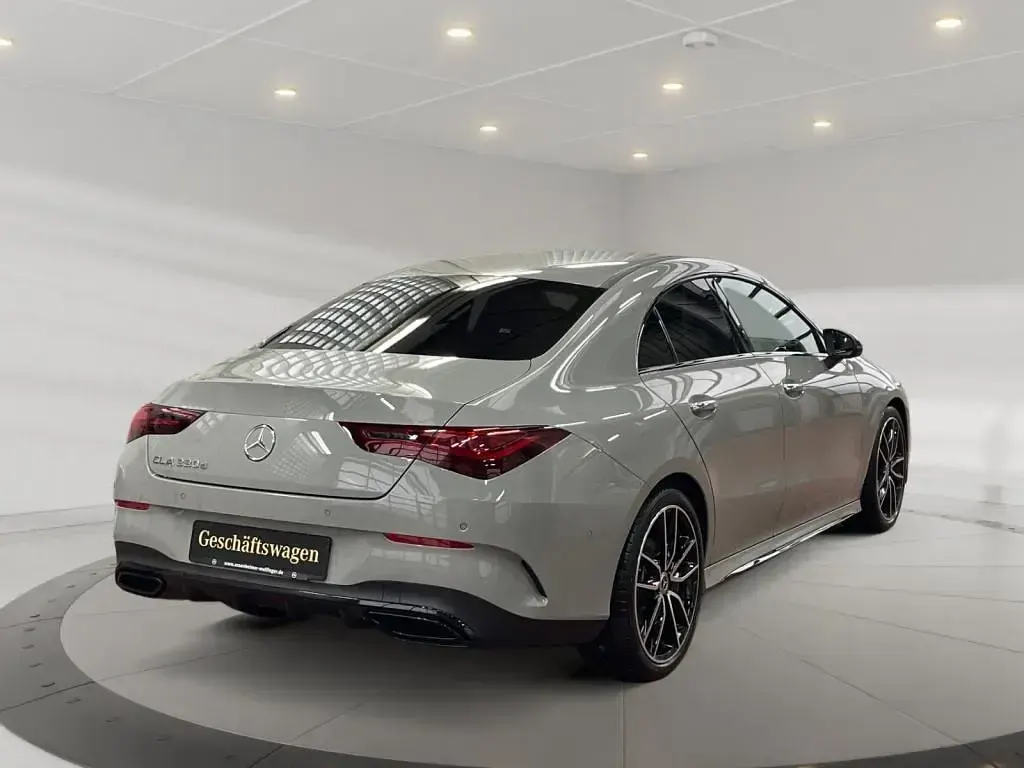 Gebraucht Mercedes CLA220 190 PS (139 kW) 2026 Manufaktur lack manufaktur alpingrau uni Coupé
