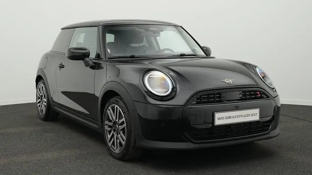 Gebraucht Mini Cooper S Classic 204 PS (150 kW) 2024 Schwarz Kleinwagen