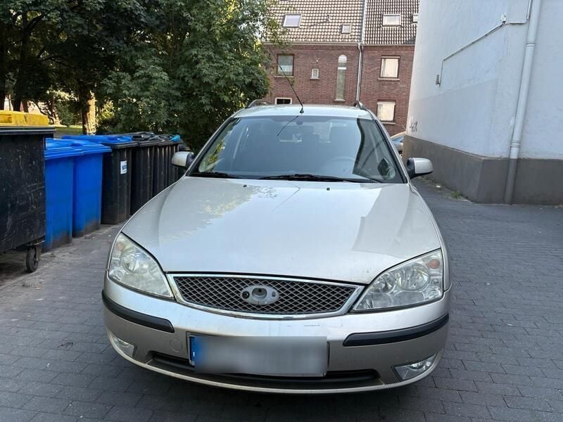 Gold Gebraucht 2003 Ford Mondeo Kombi | 1.000 € (Fairer Preis) - Bild 1/4