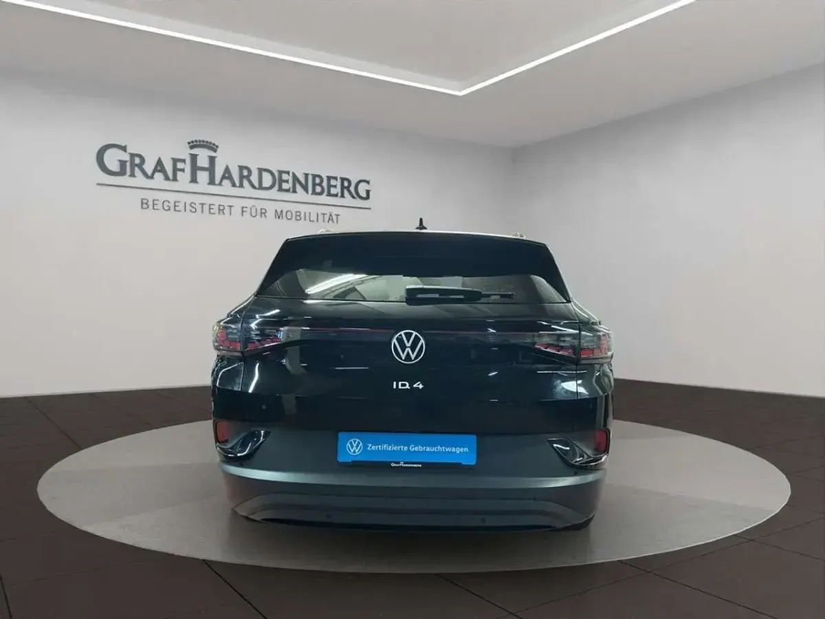 Gebraucht VW ID.4 Pro Performance 150 kW (204 PS) 2023 Schwarz SUV