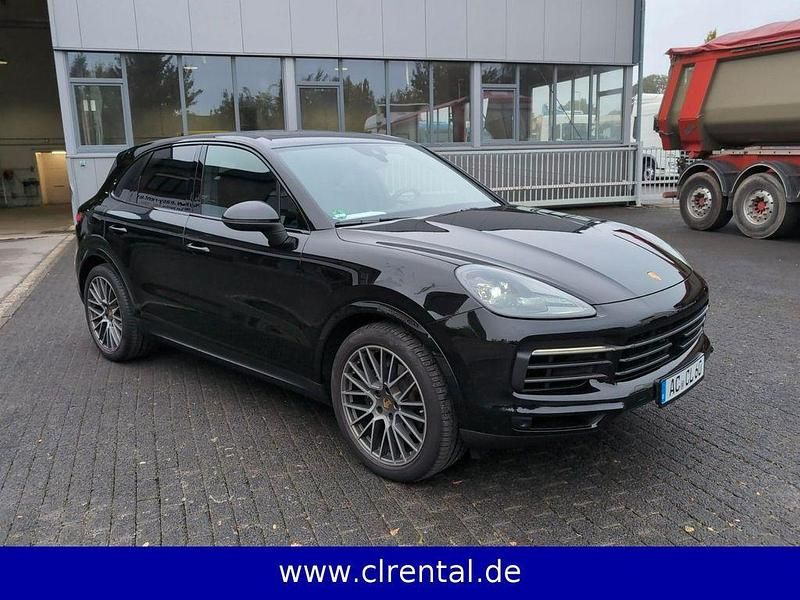 Schwarz Gebraucht 2024 Porsche Cayenne Platinum Edition SUV | 101.150 € - Bild 1/4