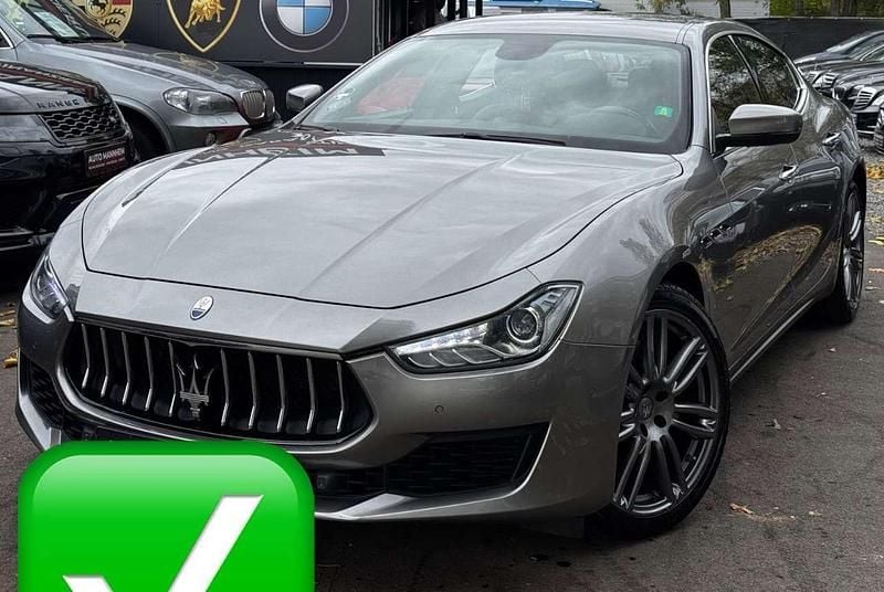 Gebraucht 2018 Maserati Ghibli Limousine | 32.900 € (Teuer) - Bild 1/4