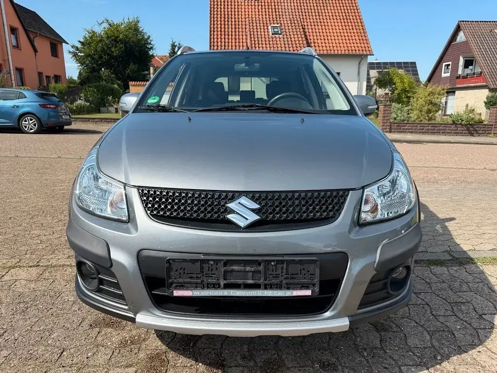Gebraucht Suzuki SX4 Style 120 PS (88 kW) 2013 Grau SUV