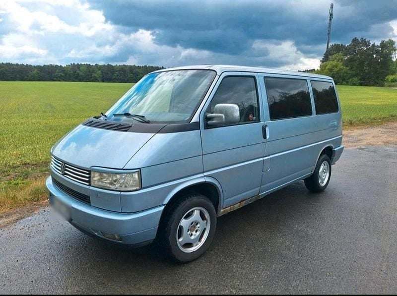 Second-hand VW T4 110 CP (80 kW) 1992 Albastru Van