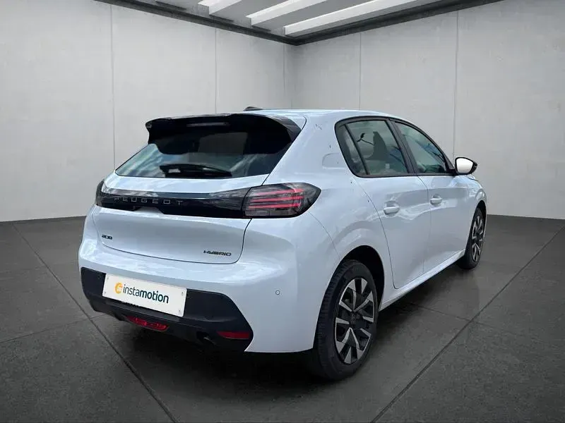 Gebraucht Peugeot 208 Style 101 PS (74 kW) 2026 Weiß Kleinwagen