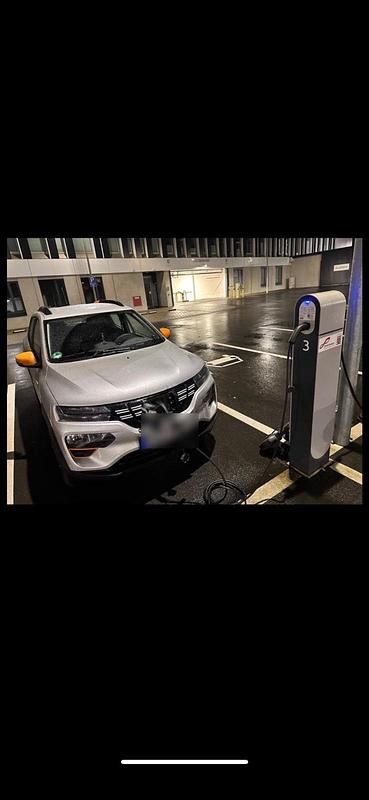 Silber Gebraucht 2022 Dacia Spring Expression Kleinwagen | 10.900 € (Fairer Preis) - Bild 1/1