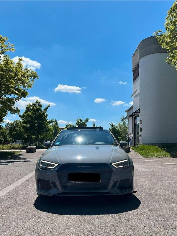 Gebraucht Audi RS3 400 PS (294 kW) 2019 Grau Limousine