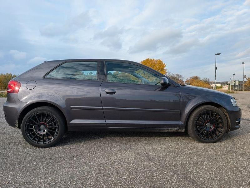 Gebraucht Audi A3 170 PS (125 kW) 2010 Violet Kleinwagen