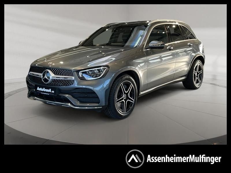 Metalliclack selenitgrau Gebraucht 2020 Mercedes GLC220 AMG SUV | 34.690 € (Etwas zu teuer) - Bild 1/4