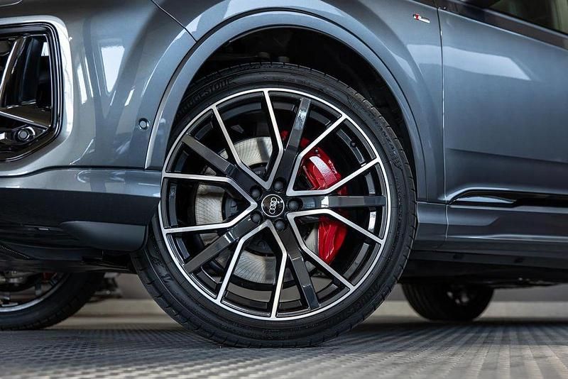 Neu Audi Q7 S-Line 489 PS (359 kW) 2026 Daytonagrau perleffekt SUV