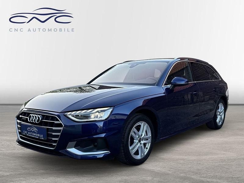 Second-hand Audi A4 Advanced 204 CP (150 kW) 2023 Albastru Break