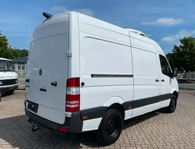 Gebraucht Mercedes Sprinter 163 PS (119 kW) 2013 Andere Van