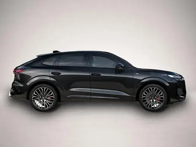 Neu Audi Q3 Sportback S-Line 193 PS (141 kW) 2026 Manufacturer SUV