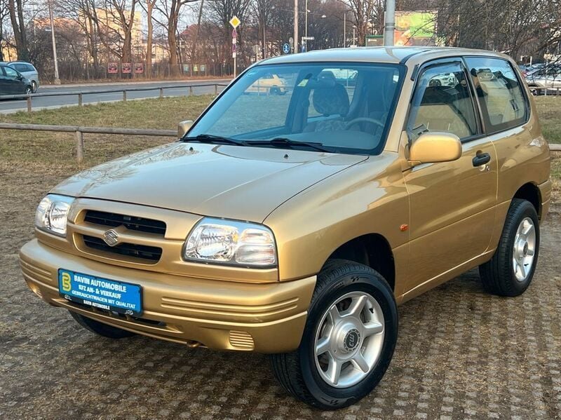 Gold Gebraucht 2001 Suzuki Grand Vitara SUV | 7.990 € - Bild 1/4