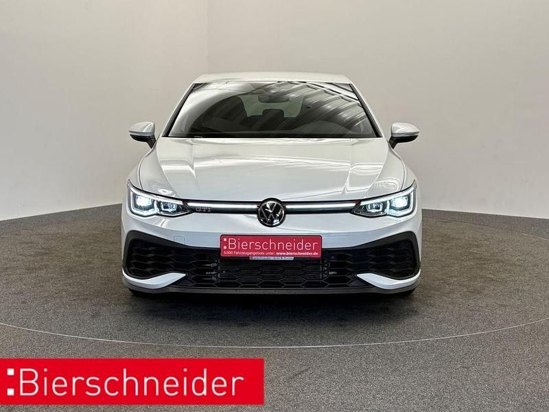 Gebraucht VW Golf VIII GTI 300 PS (220 kW) 2024 Weiss Limousine