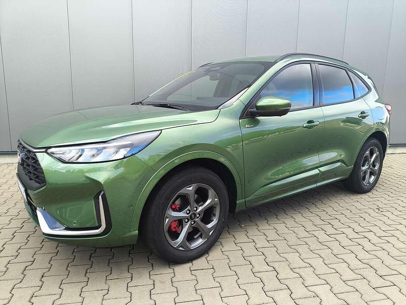 Bursting green Gebraucht 2024 Ford Kuga ST-Line X SUV | 38.970 € (Fairer Preis) - Bild 1/4