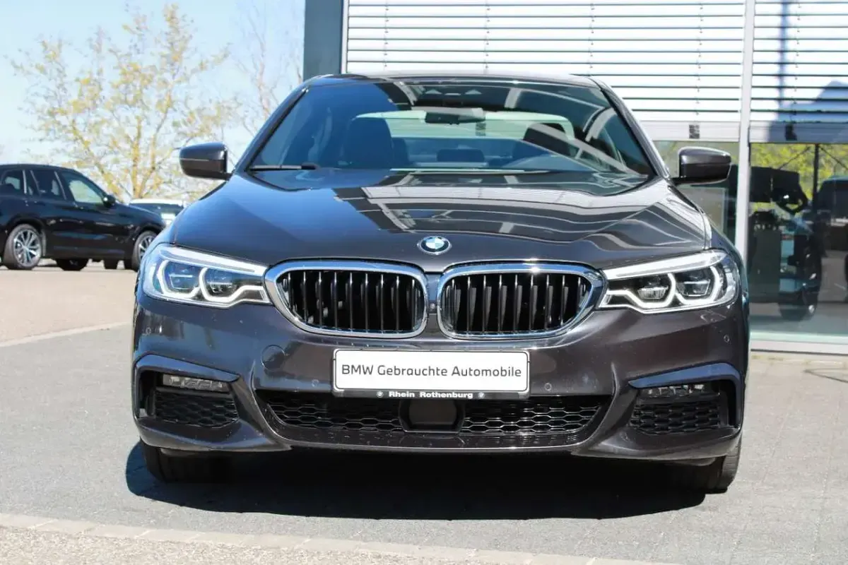 Gebraucht BMW 530e iPerformance 252 PS (185 kW) 2020 Sophistograu brillanteffekt me Limousine