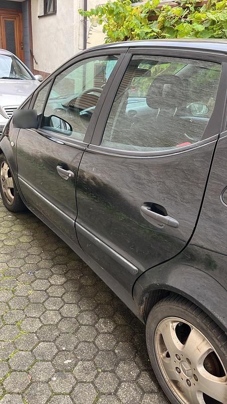 Gebraucht Mercedes A160 75 PS (55 kW) 2003 Schwarz Kleinwagen