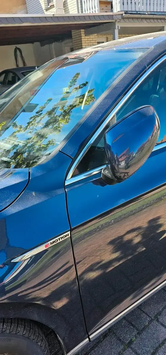 Second-hand VW Passat 239 CP (175 kW) 2015 Albastru Break