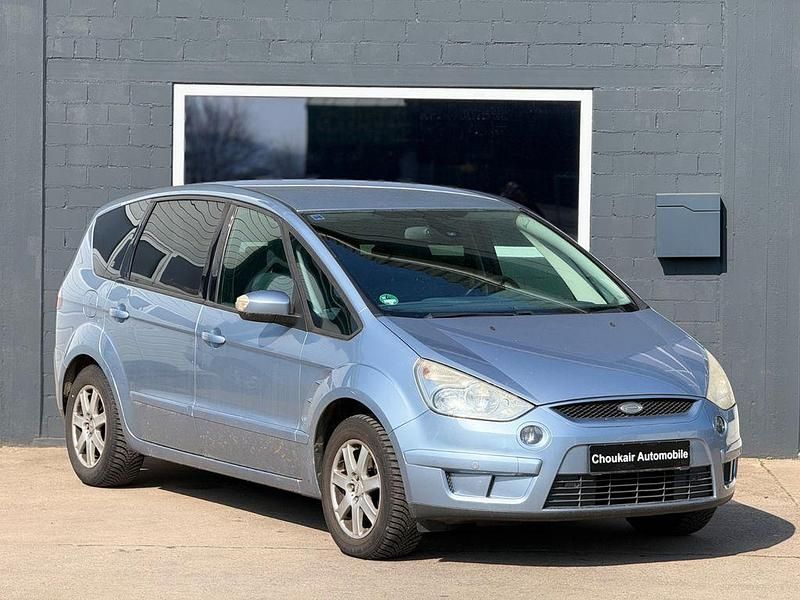 Gebraucht Ford S-MAX Trend 145 PS (106 kW) 2007 Grau Van / Kleinbus