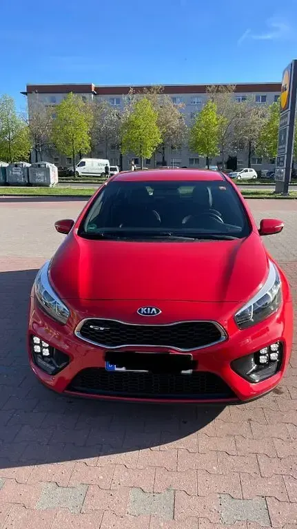 Gebraucht Kia Ceed GT-Challenge 204 PS (150 kW) 2017 Rot Kleinwagen