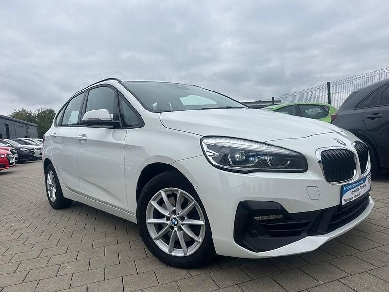 Gebraucht BMW 218 Active Tourer Advantage 150 PS (110 kW) 2018 Weiß Van / Kleinbus