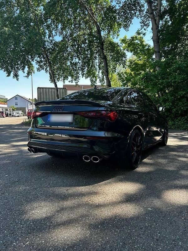 Gebraucht Audi S3 Ambiente 310 PS (228 kW) 2020 Schwarz Limousine