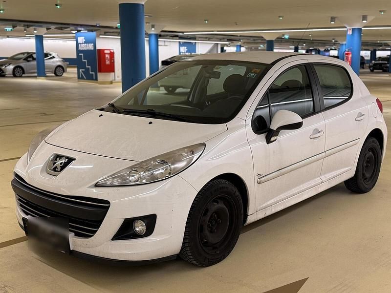 Gebraucht 2011 Peugeot 207 Kleinwagen | 1.400 € (Guter Preis) - Bild 1/4
