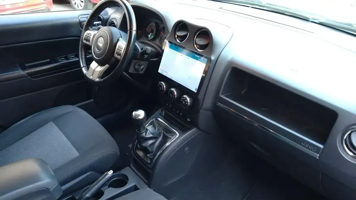 Occasion Jeep Compass 170 ch (125 kW) 2012 Vert SUV
