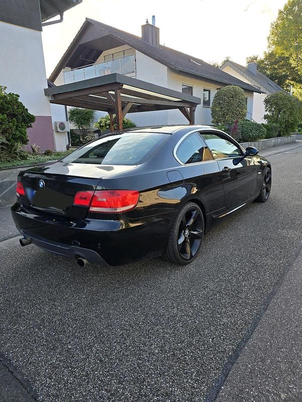 Gebraucht BMW 335 473 PS (347 kW) 2007 Schwarz Coupé