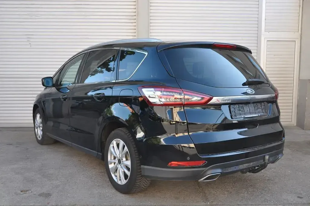 Gebraucht Ford S-MAX Titanium 190 PS (139 kW) 2018 Schwarz Van / Kleinbus