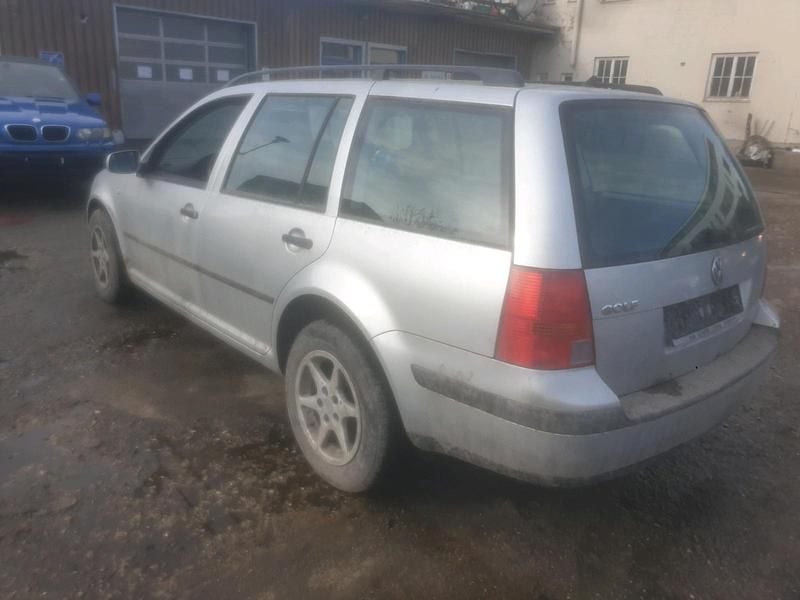 Gebraucht VW Golf IV 105 PS (77 kW) 2002 Silber Kombi