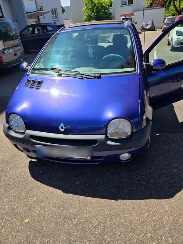 Gebraucht 2000 Renault Twingo Kleinwagen | 650 € - Bild 1/4