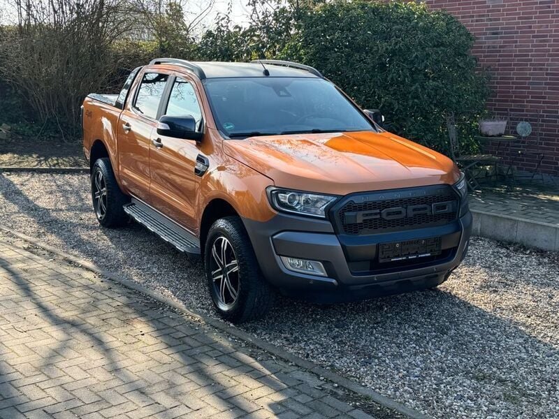 Orange Gebraucht 2017 Ford Ranger Wildtrack Abholung | 29.790 € (Teuer) - Bild 1/4