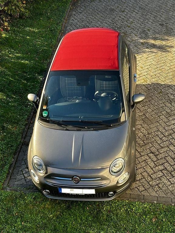 Grau Gebraucht 2020 Fiat 500C Lounge Cabrio | 10.900 € (Guter Preis) - Bild 1/4