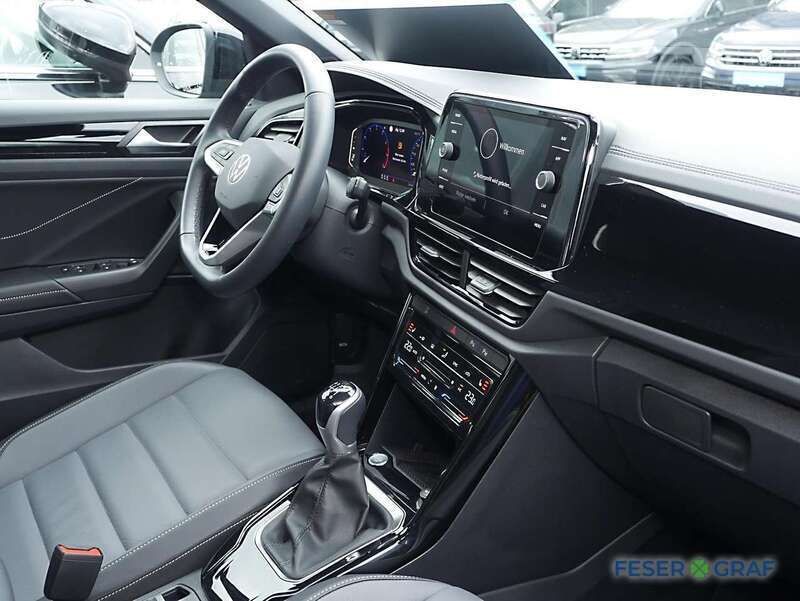 Gebraucht VW T-Roc Style 110 PS (80 kW) 2023 Deep black perleffekt SUV