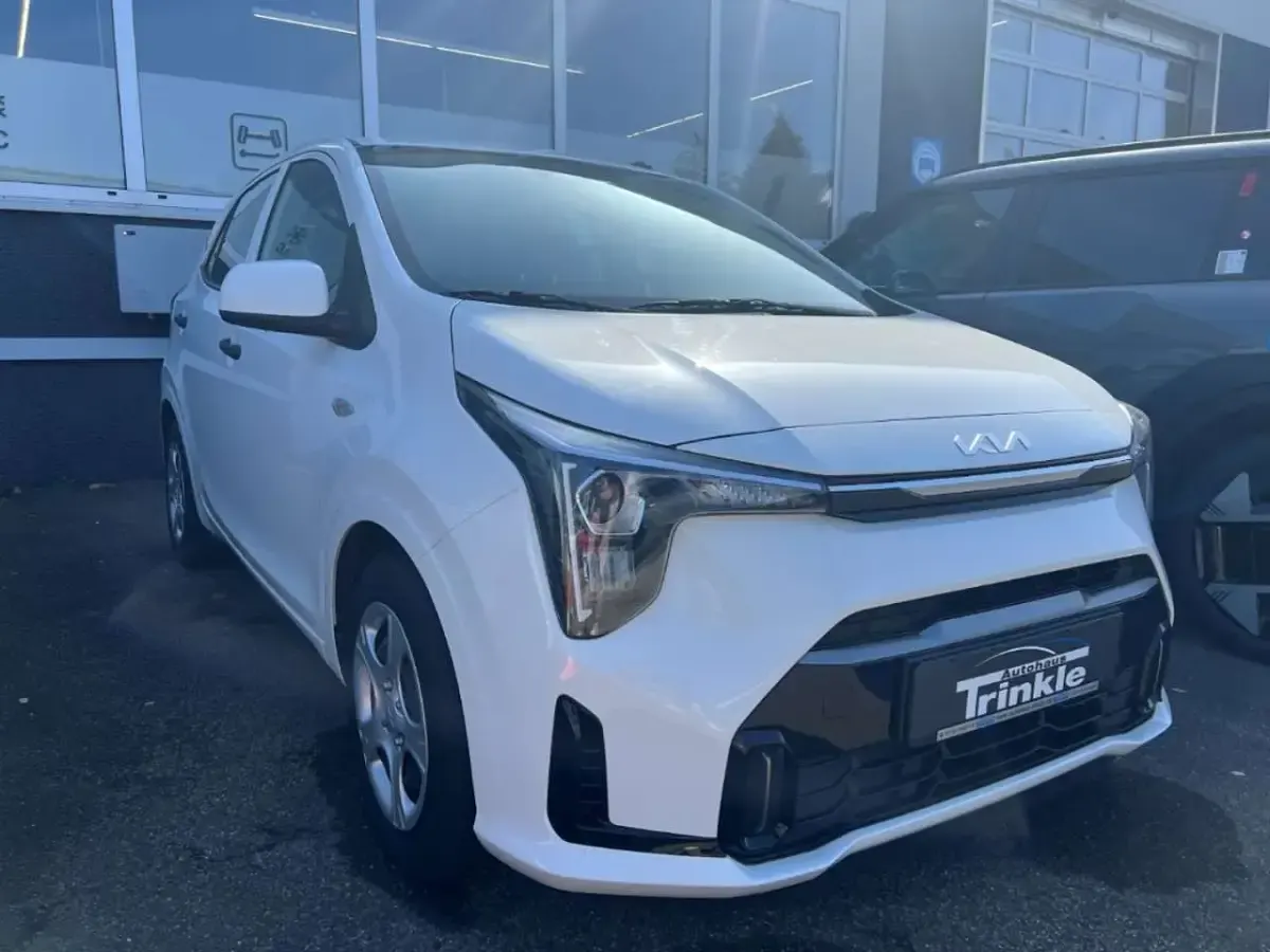 Gebraucht Kia Picanto Edition 7 63 PS (46 kW) 2024 (ud) schneeweiss Kleinwagen