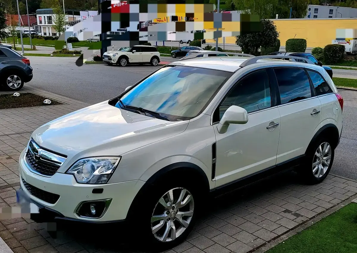 Usata Opel Antara 184 CV (135 kW) 2012 Bianco SUV