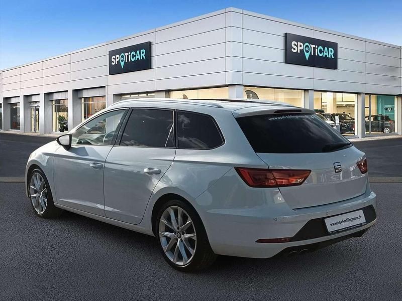 Gebraucht Seat Leon FR 150 PS (110 kW) 2017 "nevada" weiss Kombi