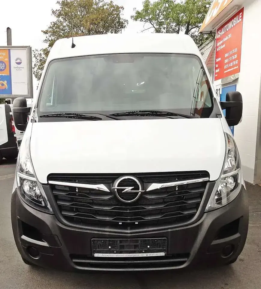Gebraucht Opel Movano 131 PS (96 kW) 2020 Weiß Pickup