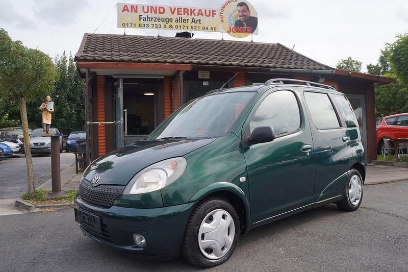 Grün Gebraucht 2002 Toyota Yaris Verso Sol Van / Kleinbus | 3.590 € (Fairer Preis) - Bild 1/4