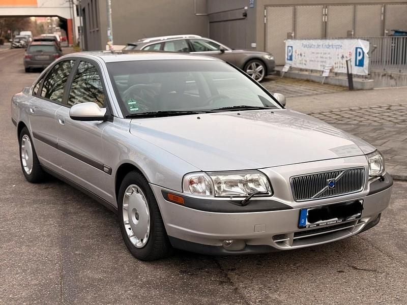 Silber Gebraucht 2001 Volvo S80 Limousine | 3.900 € (Guter Preis) - Bild 1/4