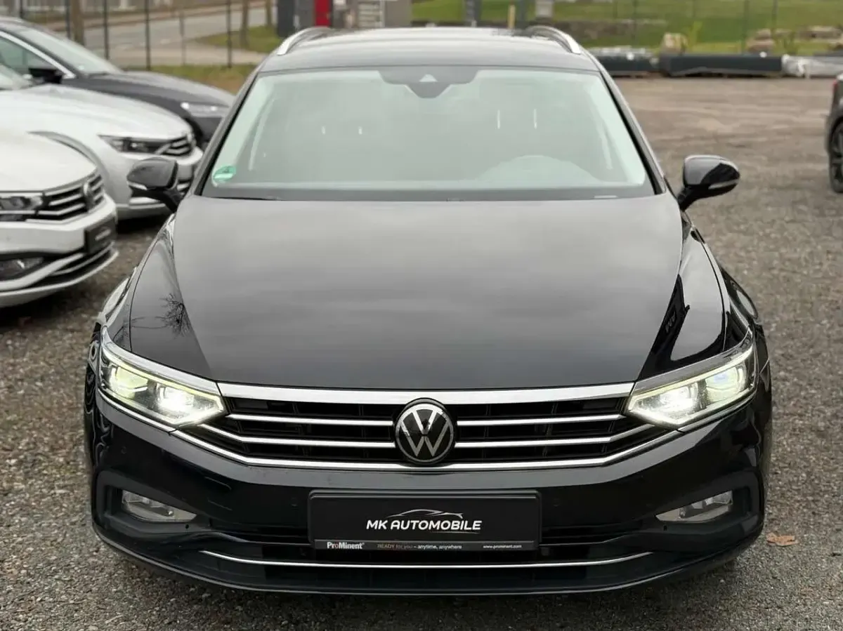 Używany VW Passat 150 KM (110 kW) 2022 Czarny Sedan/Limuzyna